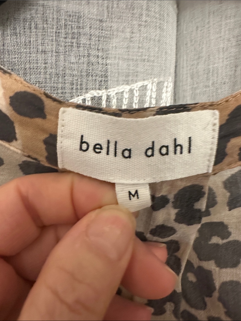 Bella Dahl Brown and Black Leopard Print Sleeveless Button-Front Top - Picture 2 of 8